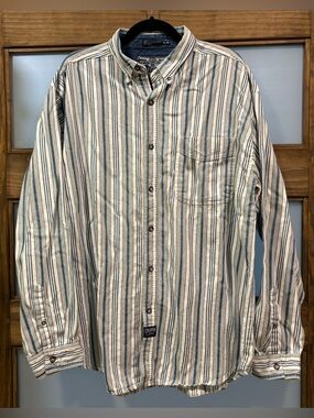 Vintage Coliseum Men's Striped Button-Down Shirt - Blue & White